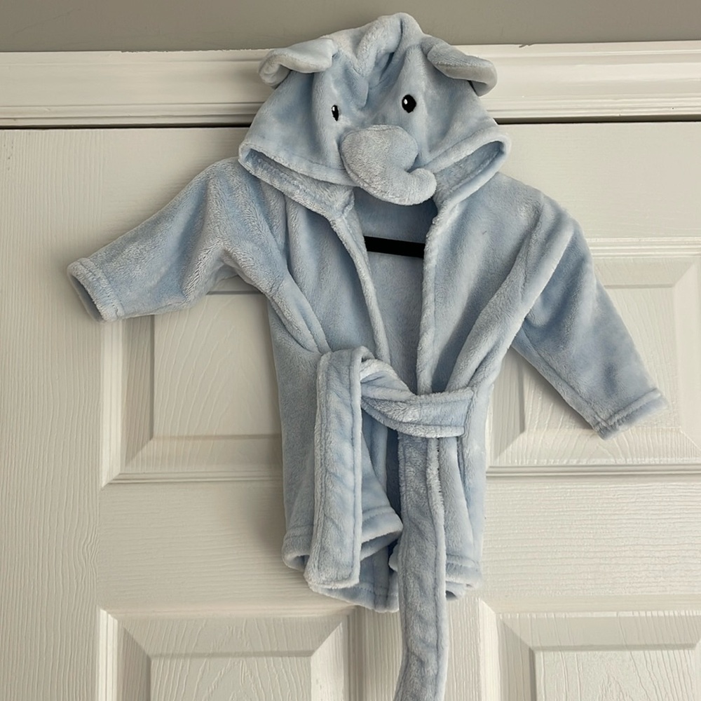 Baby Elephant Robe